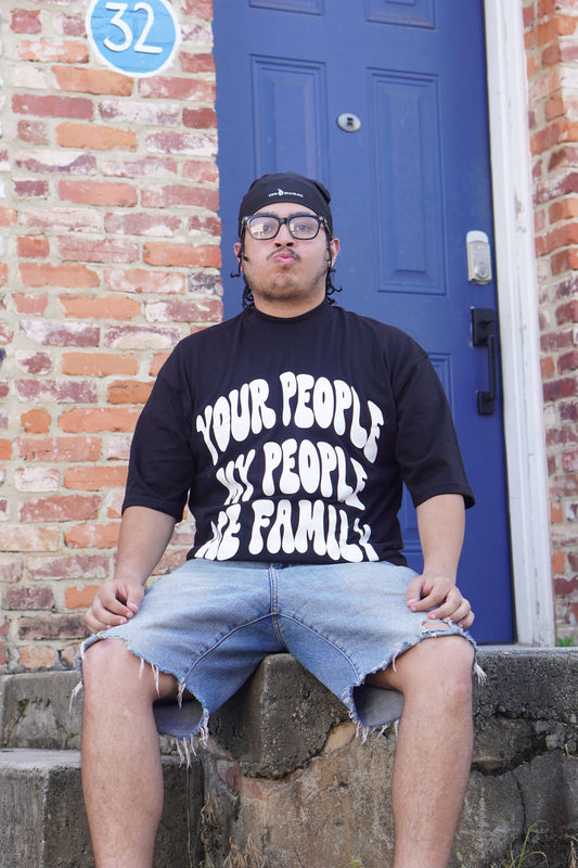 OVERSIZED LETTER TEE